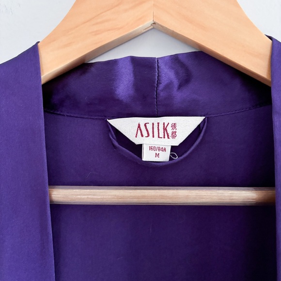 Pink silk robe - Picture 4 of 9